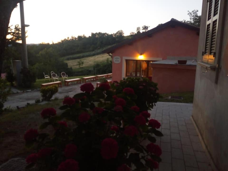 Agriturismo San Martino Foligno Buitenkant foto