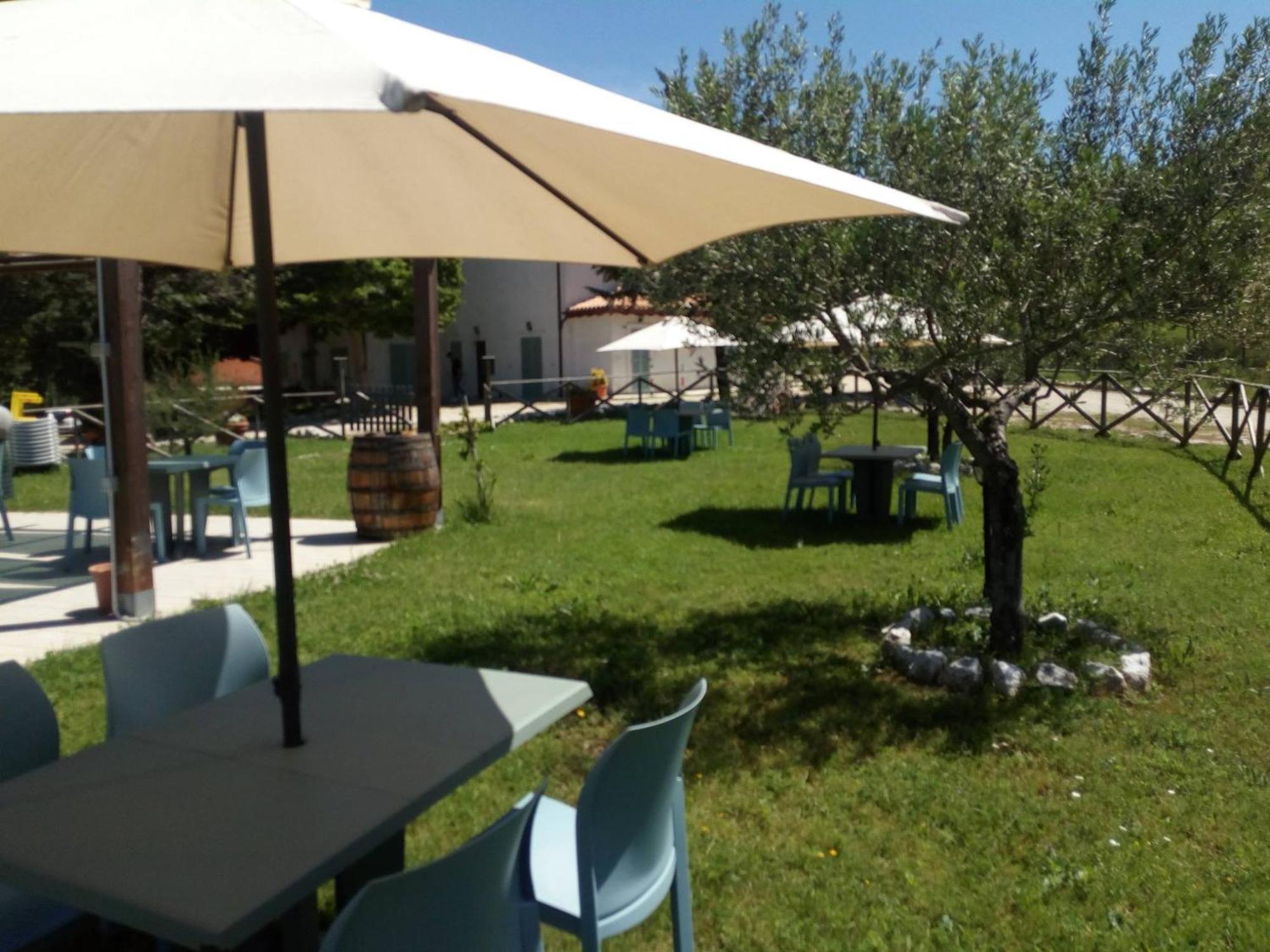 Agriturismo San Martino Foligno Buitenkant foto